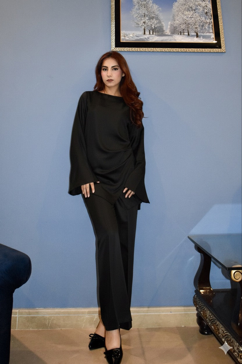 Asymmetrical Top Set
