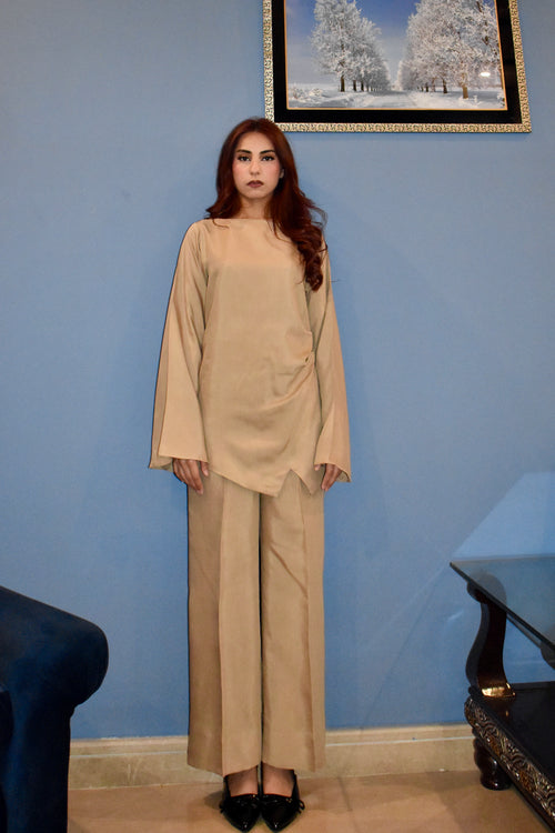 Asymmetrical Top Set