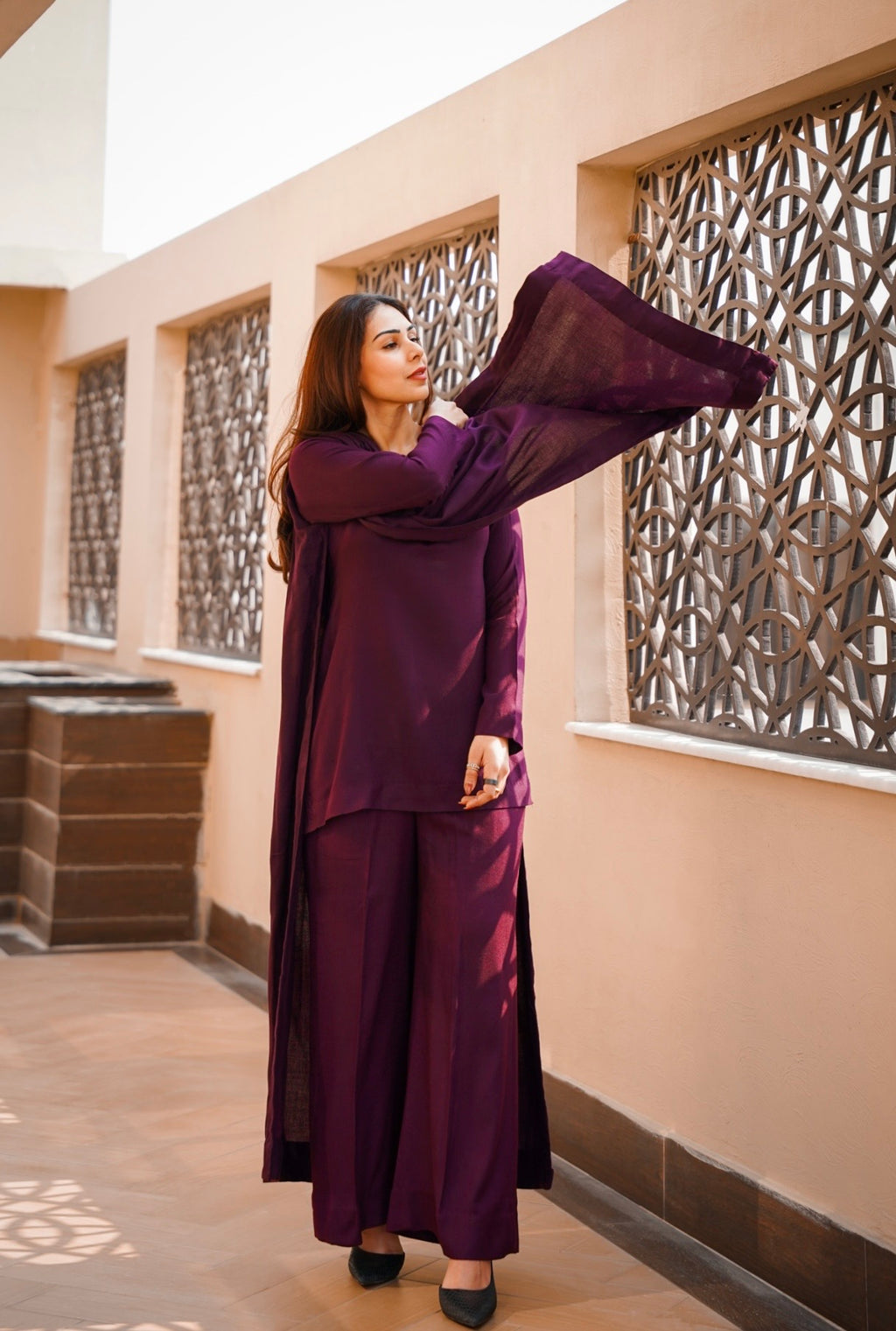 Sculpted Drape Set